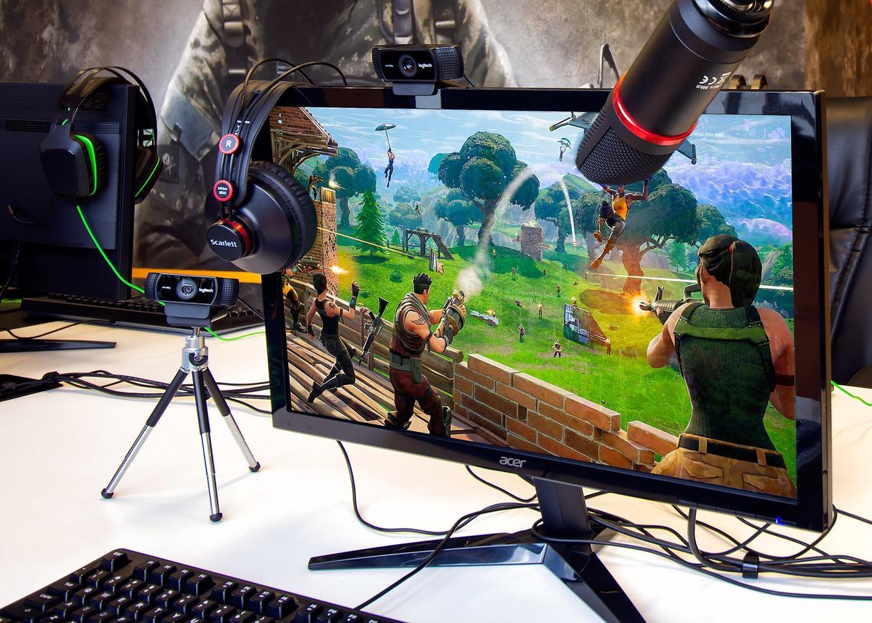 Gamers Paradise Hotel 查龙 外观 照片